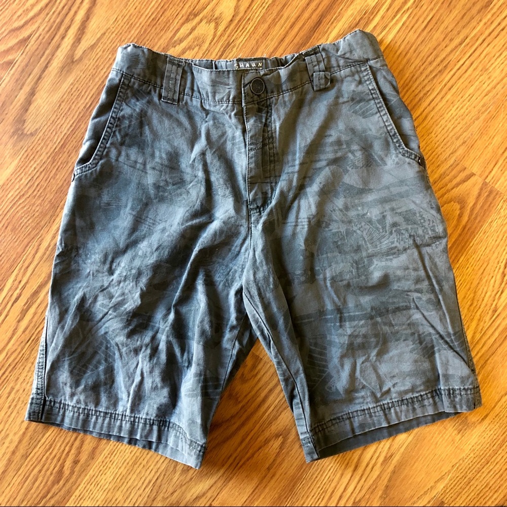 Boys Shaun White Shorts - Size 8